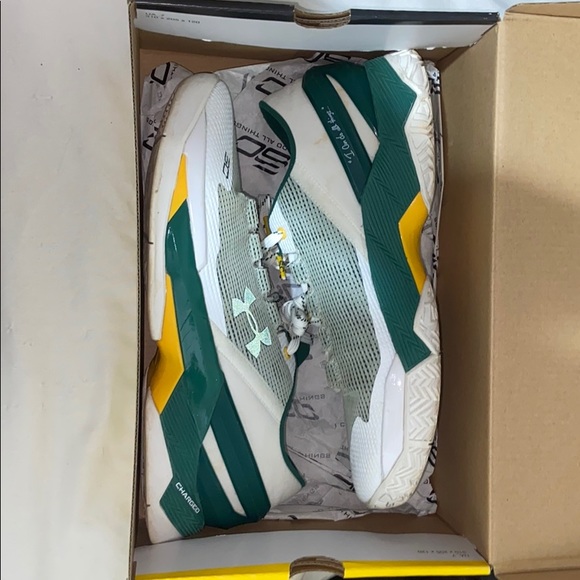 COPY - Stephen curry shoes - Picture 4 of 4